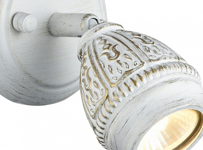 Спот Favourite Sorento 1585-1W. Фото №2