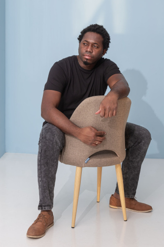 Стул Валенсия экокожа красная золотые ножки фото Стул Валенсия экокожа красная золотые ножки. Фото №10